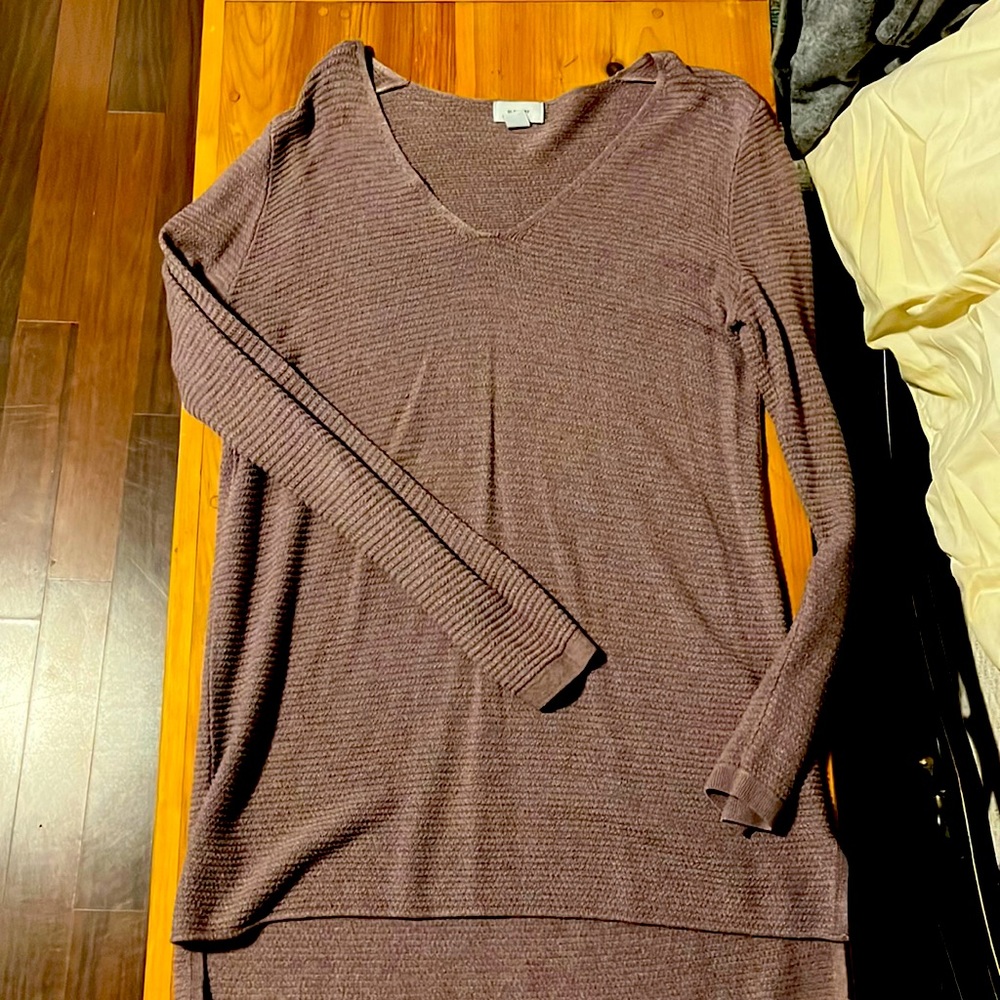 Heather purple old navy sweater. Great condition